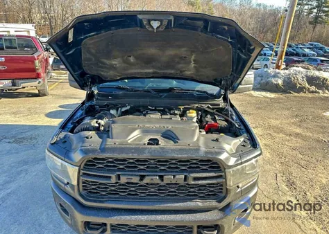 2023 Ram 3500 z USA, uszkodzony, nr VIN 3C7WRTCL9PG574273
